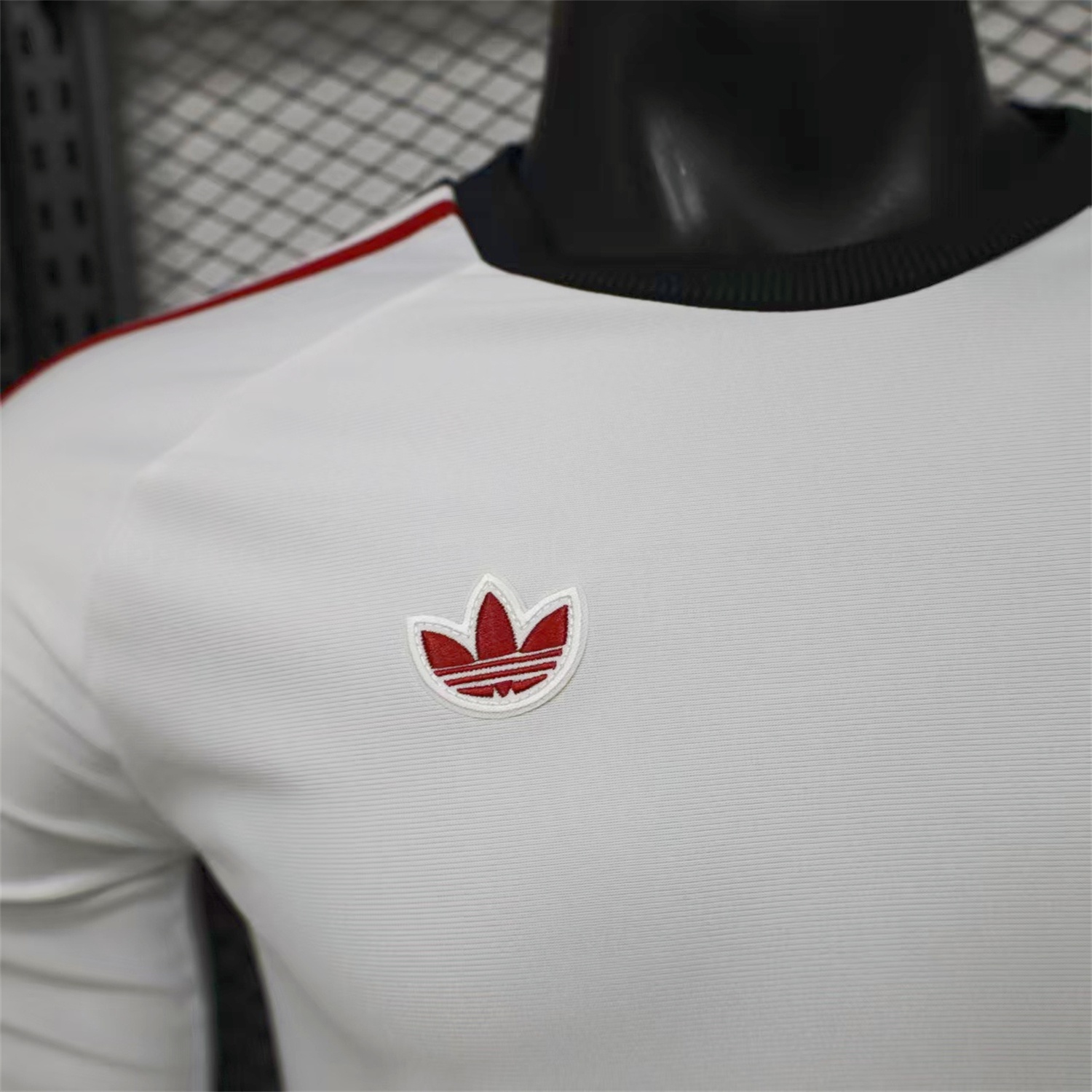 Manchester United 26-27 White Casual Long Sleeves Jersey - Player Version - UnitedFutballJersey