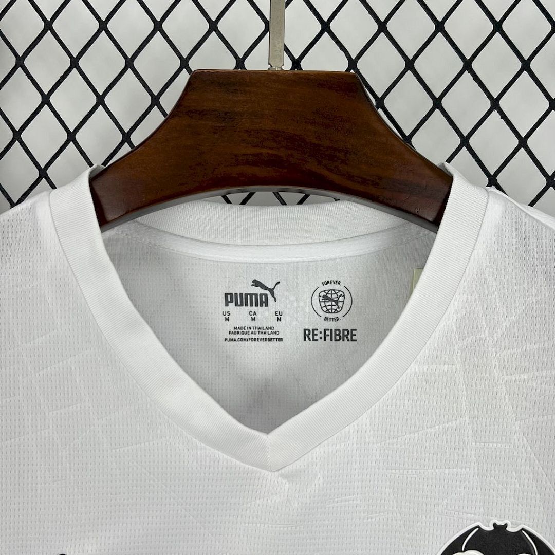 2025/2026 Valencia Home Football Shirt 1:1 Thai Quality
