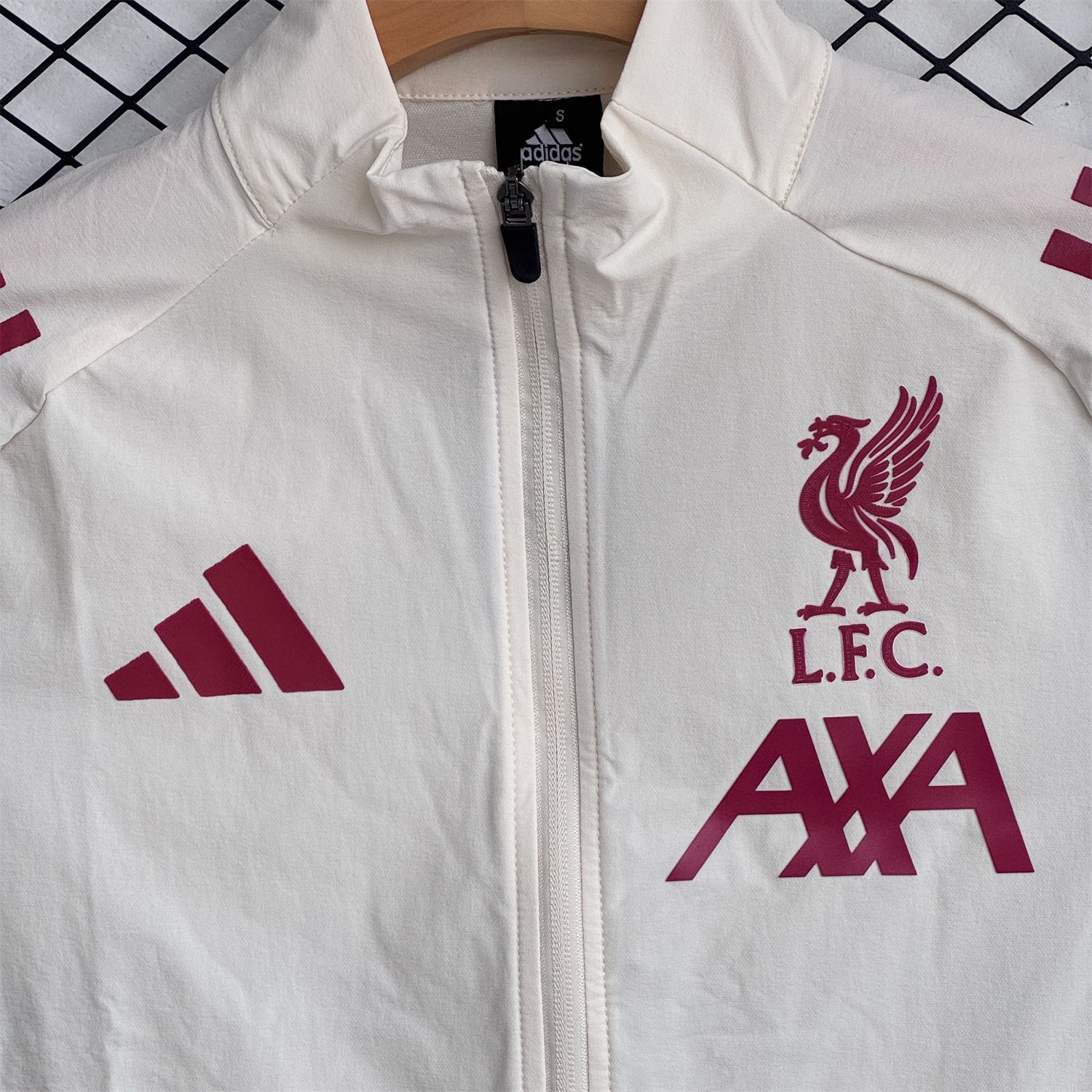 Liver.pool 25-26 Hooded Windbreaker Training Set - Cream Top & Black Pants - UnitedFutballJersey