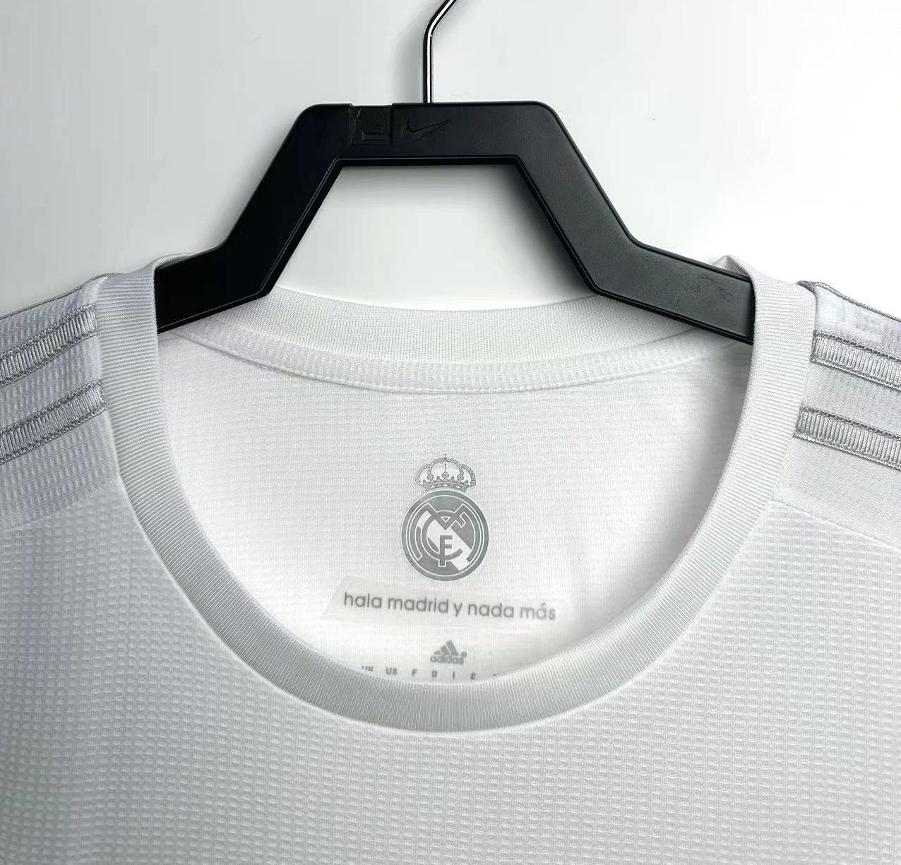 2015/2016 Retro Real Madrid Home Soccer Jersey 1:1 Thai Quality