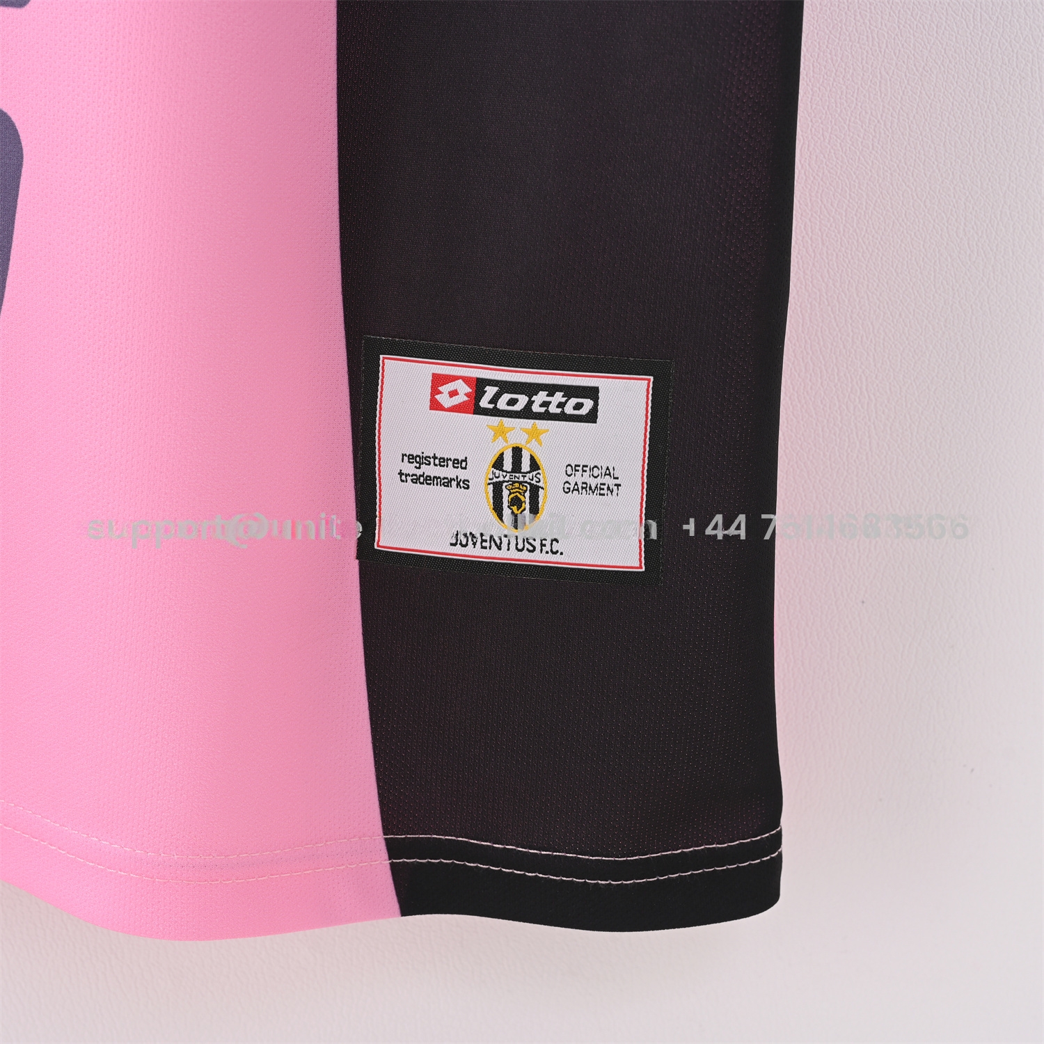 Retro Juventus 2002-03 Pink Goalkeeper Jersey - UnitedFutballJersey