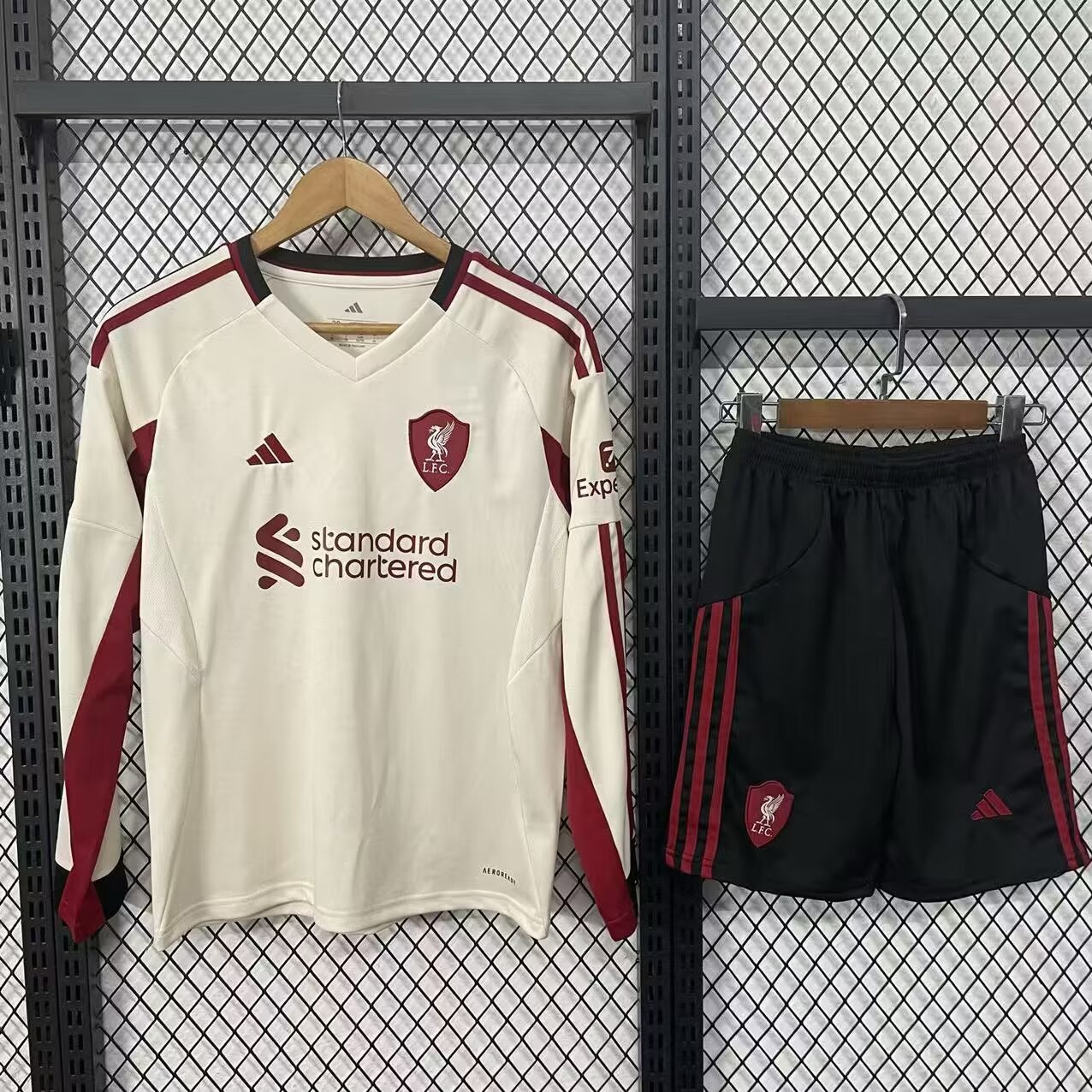 2025/2026  Long Sleeves Liverpool Away Football Jersey 1:1 Thai Quality Kids Size