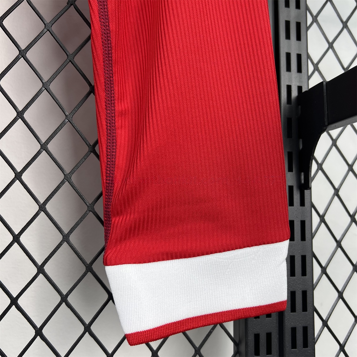 Retro Liver.pool 2002-04 Home Long Sleeves Jersey - UnitedFutballJersey