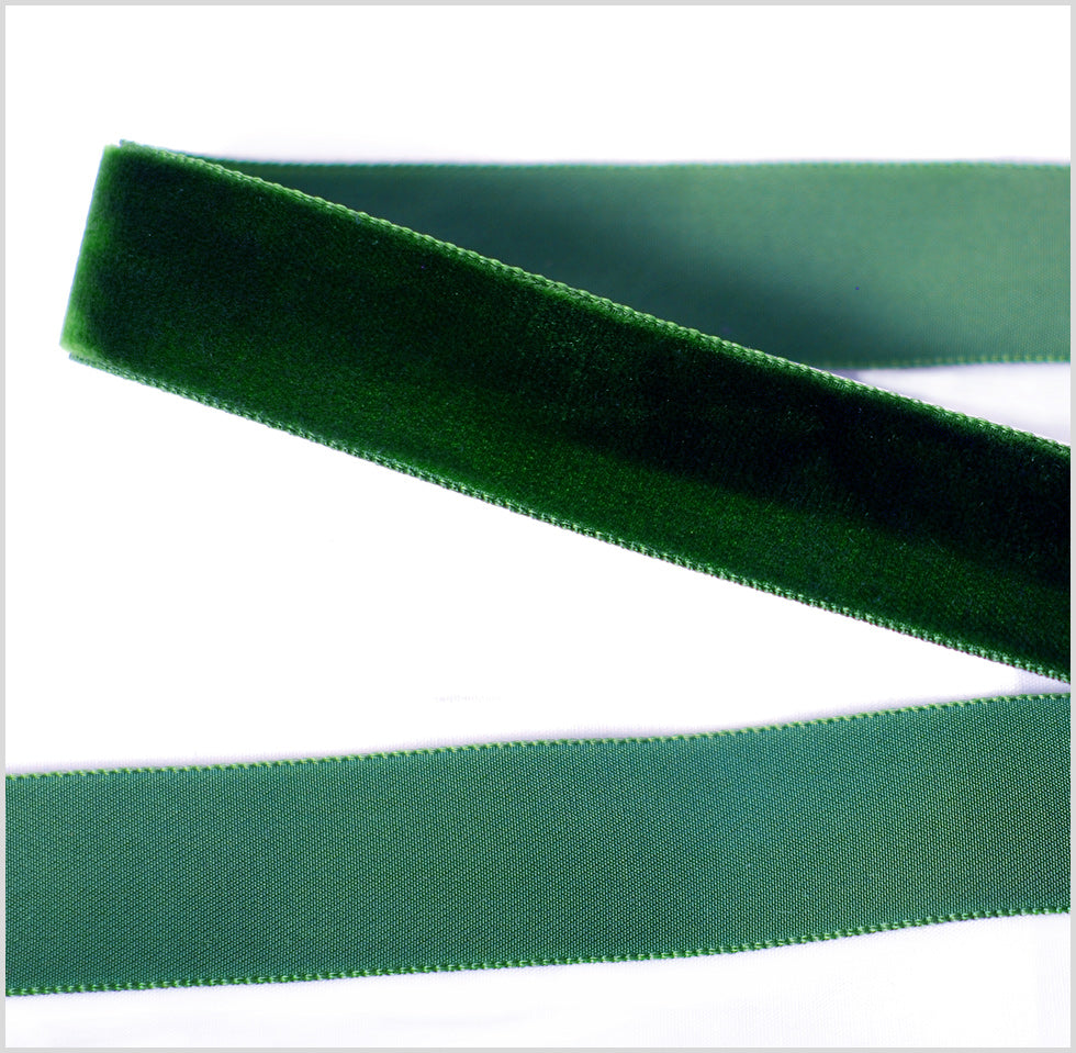 Single Faced Velvet Ribbon Made in Italy - 7/8