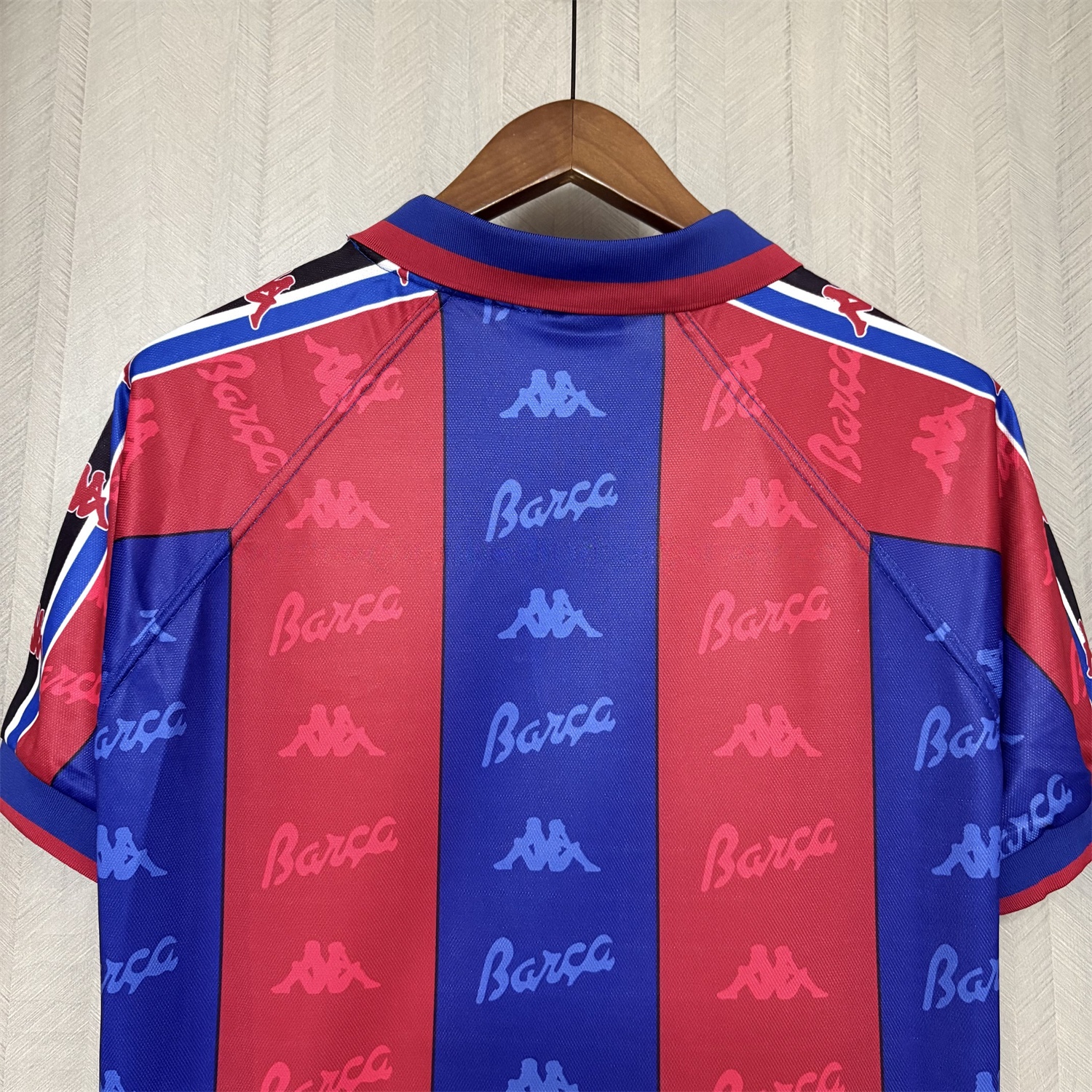 Retro Barcelona 1995-97 Home Jersey - UnitedFutballJersey