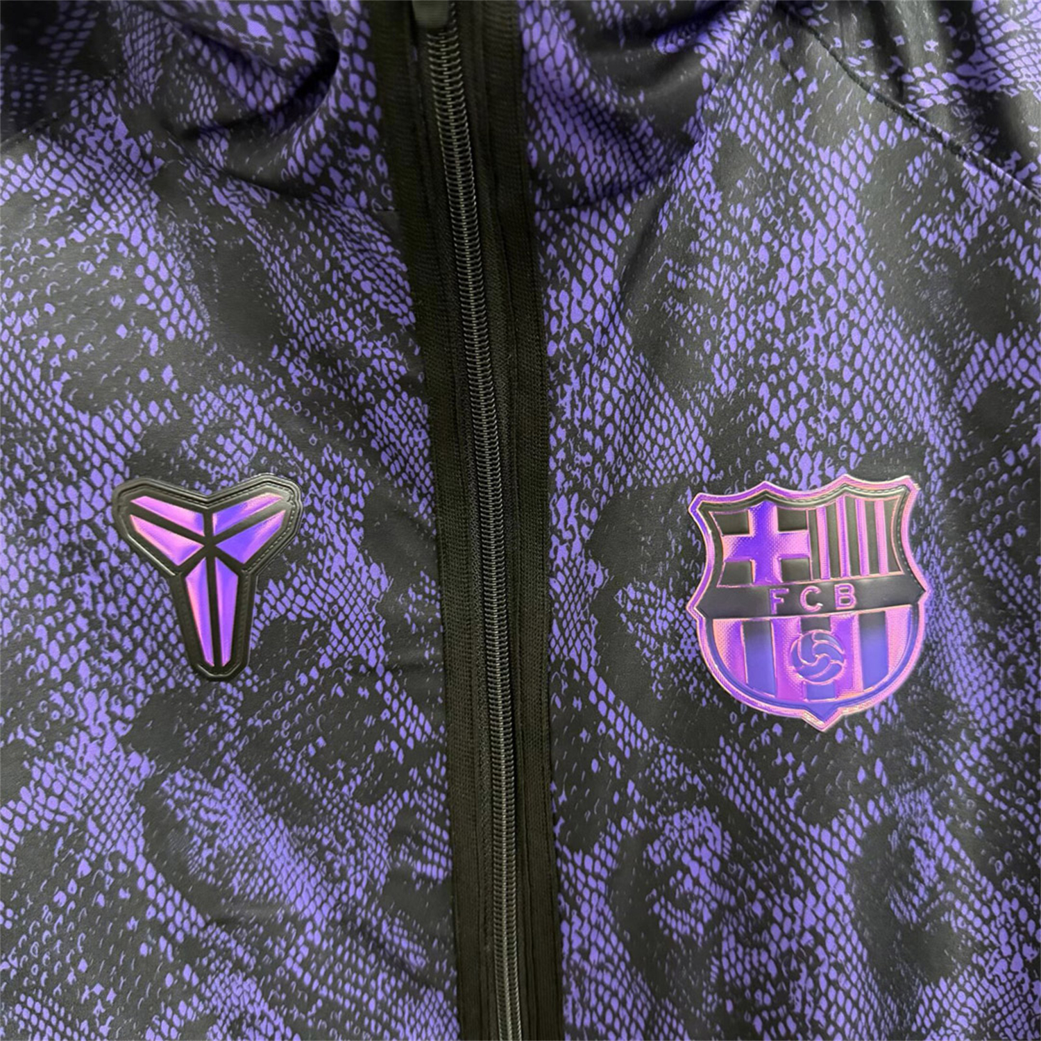 Barcelona 26-27 Away Windbreaker Jacket - Purple - UnitedFutballJersey