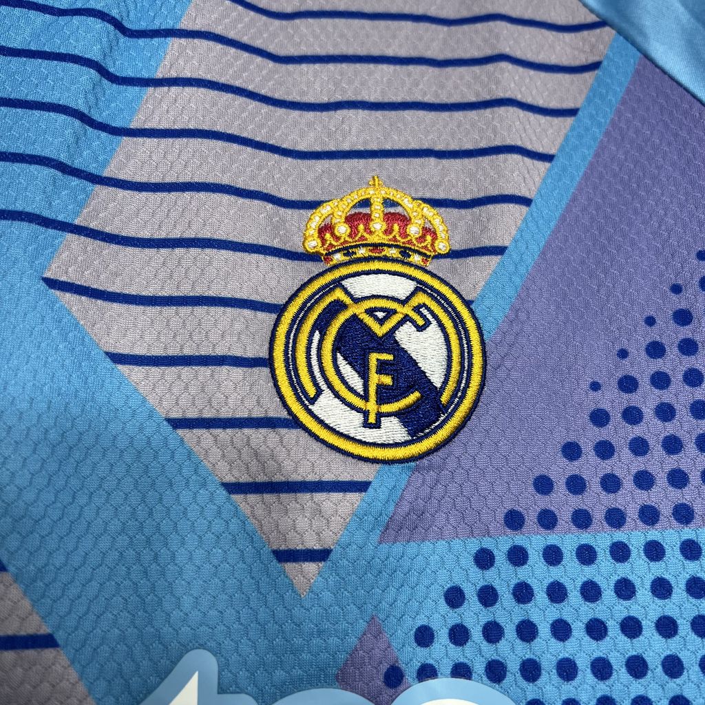 2024/2025 Real Madrid Goalkeeper Jersey 1:1 Thai Quality