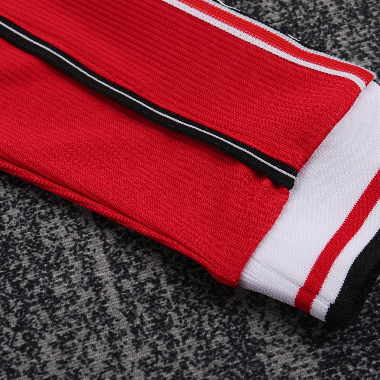 Retro Manchester United 1998-99 Home Long Sleeves Kids Kit - UnitedFutballJersey