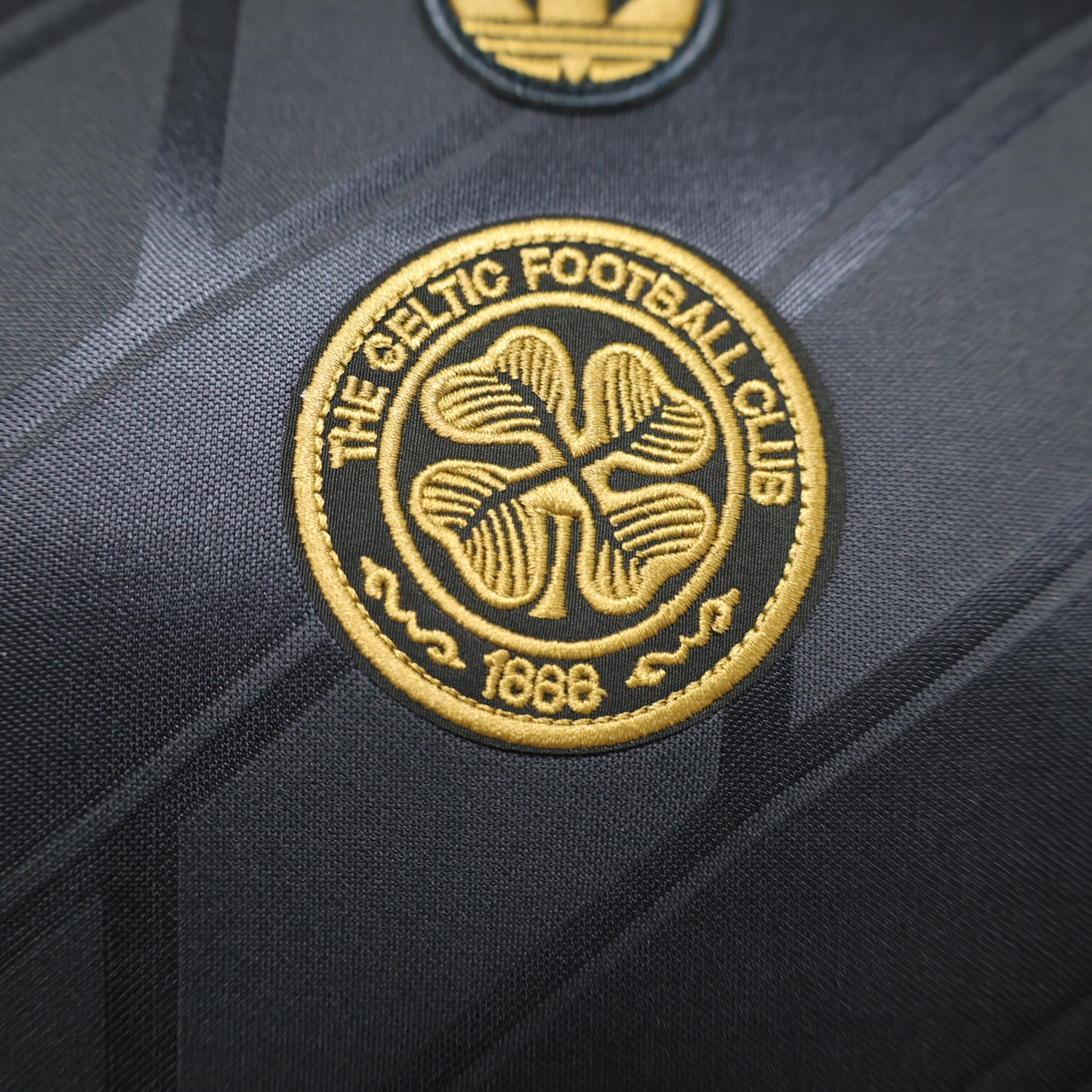 Celtic 26-27 Dark Green Gold Retro Style Casual Jersey - Player Version - UnitedFutballJersey