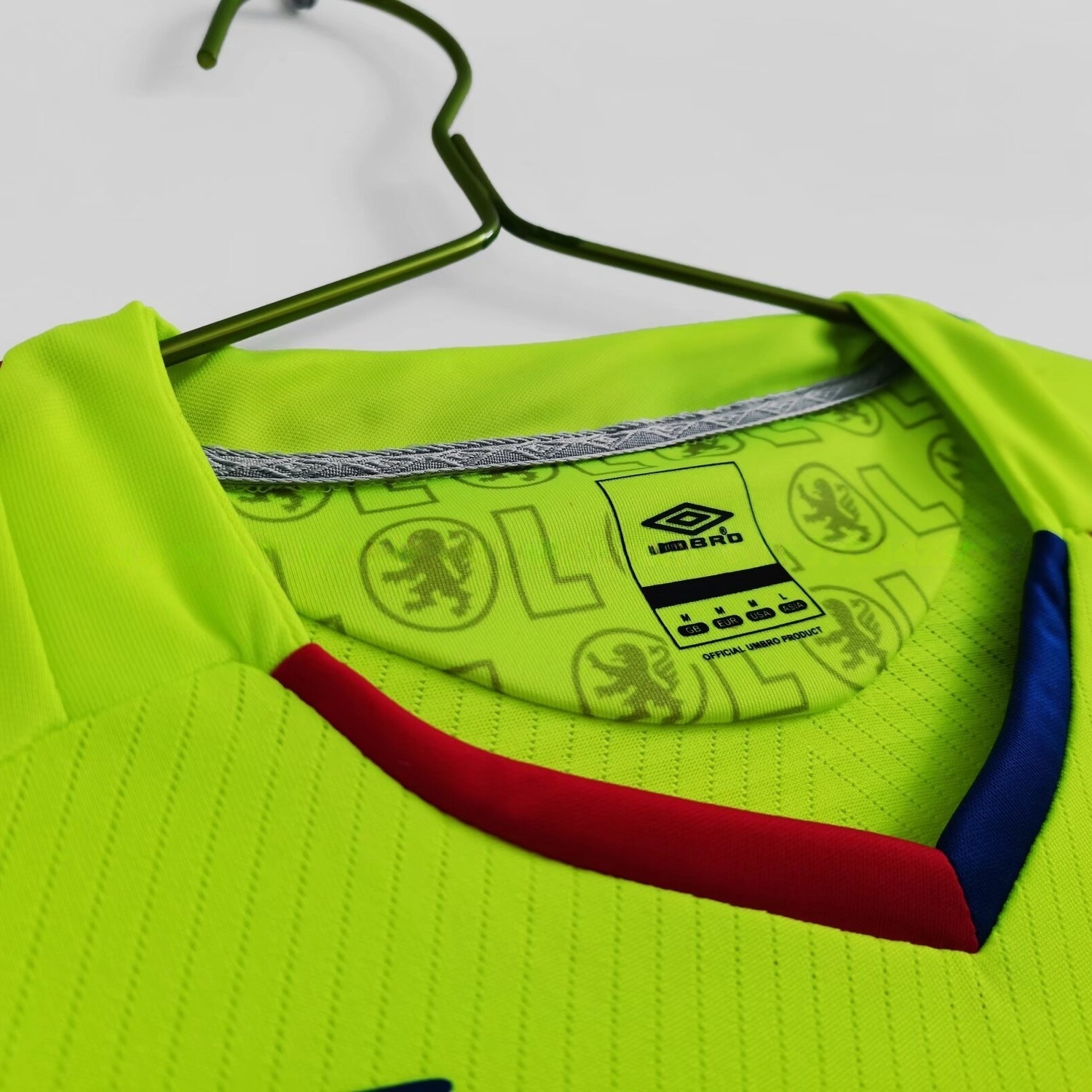 Retro Lyon 2008-09 Away Jersey - UnitedFutballJersey