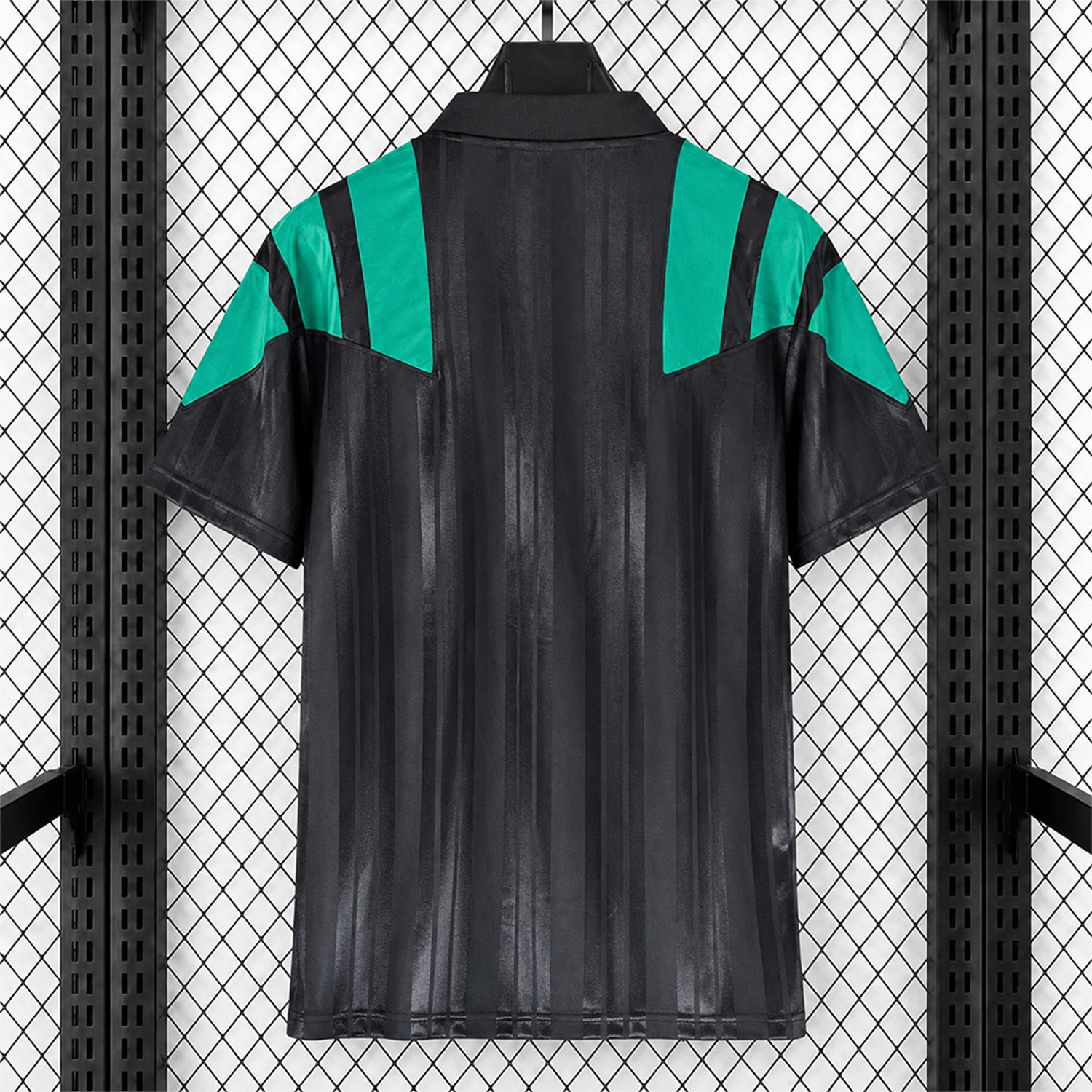 Liver.pool 26-27 EQT Cotton Black Special Jersey - Fans Version - UnitedFutballJersey
