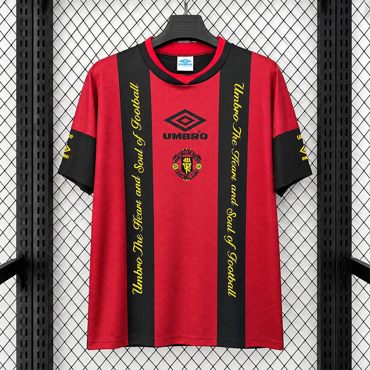 Retro Manchester United 1994-95 Red Training Jersey - UnitedFutballJersey