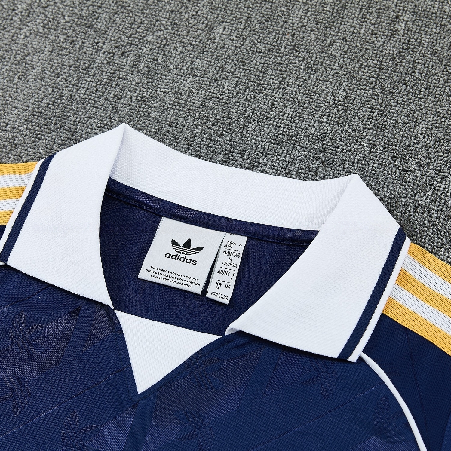 Real Madrid 26-27 Vest Training Set - Royal Blue Vest and Shorts - UnitedFutballJersey