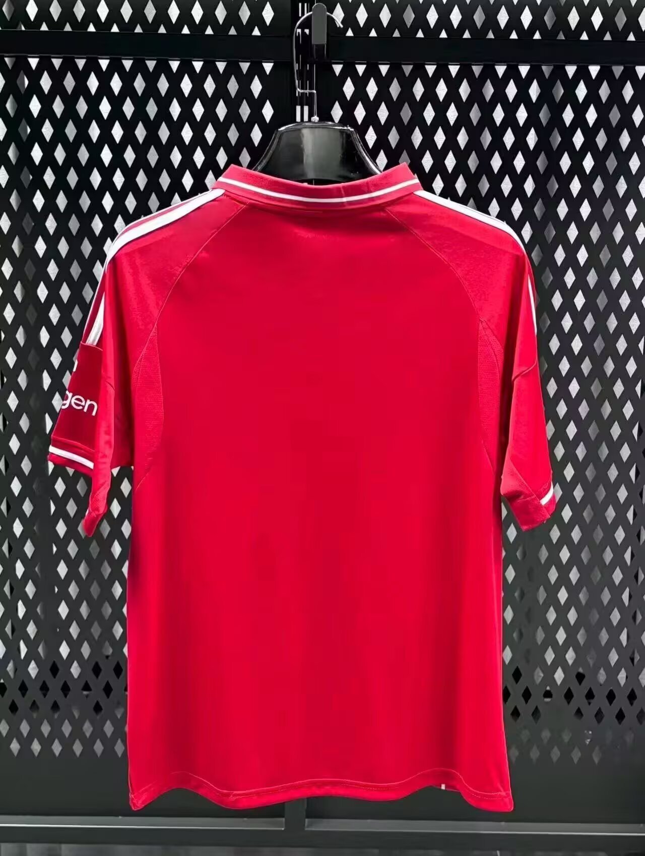 2025/2026 Nottingham Forest Home Football Shirt 1:1 Thai Quality