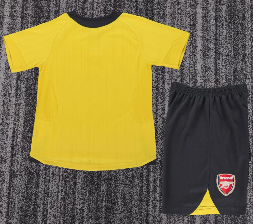 2005/2006 Retro Arsenal Away Football Shirt 1:1 Thai Quality Kids Size