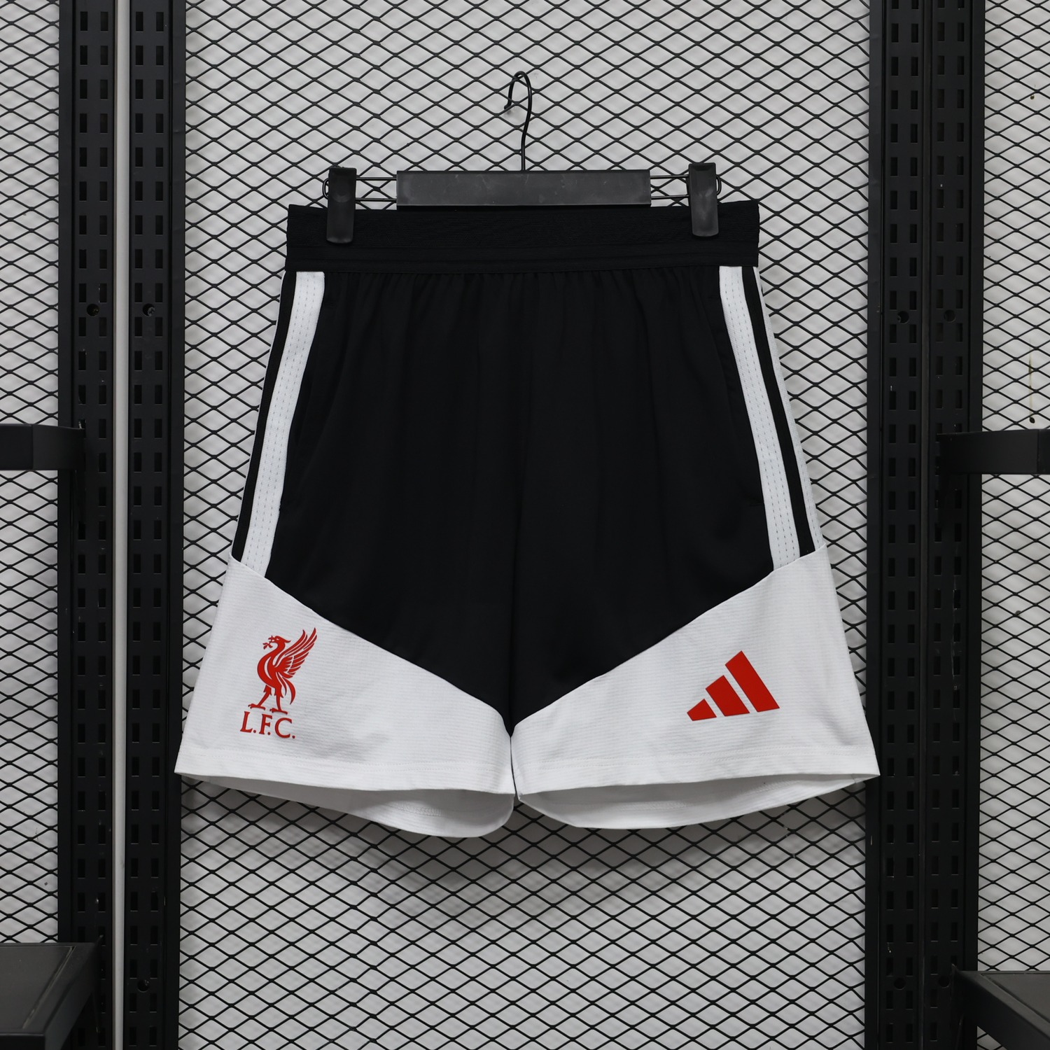 Liver.pool 26-27 Black White Shorts - Player Version - UnitedFutballJersey