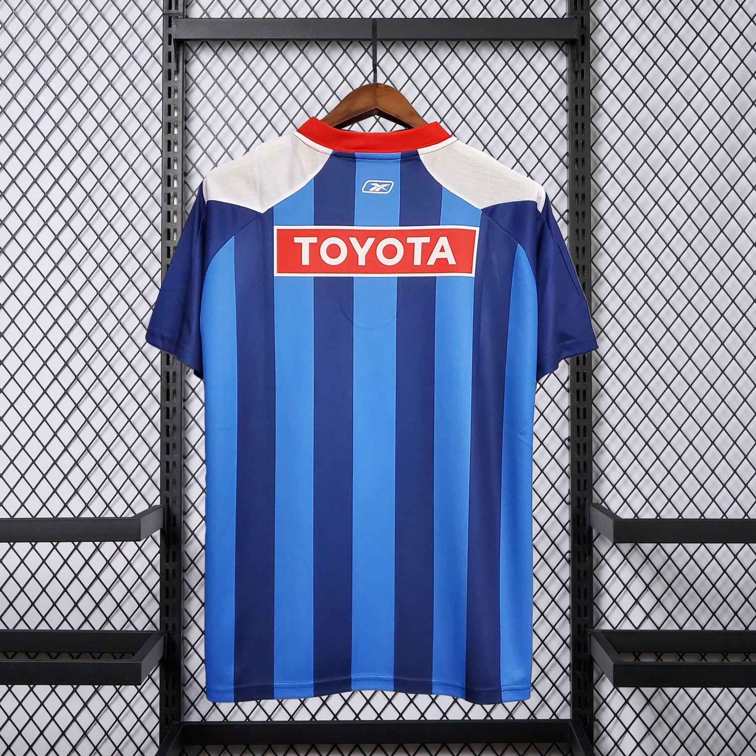 Retro Chivas de Guadalajara 2006-07 Away Jersey - UnitedFutballJersey