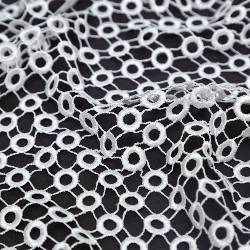 Guipure Lace - Off-White Geometric Circles - Joann Fabrics