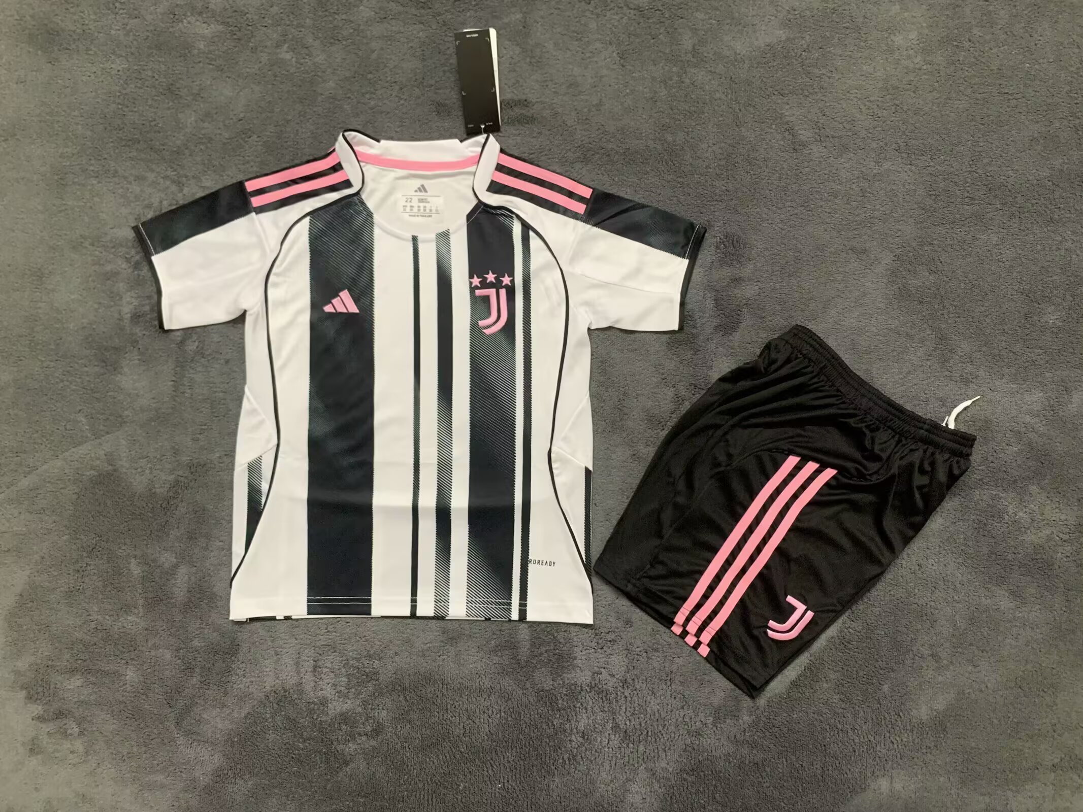 2025/2026 Juventus Home Football Jersey 1:1 Thai Quality Kids Size
