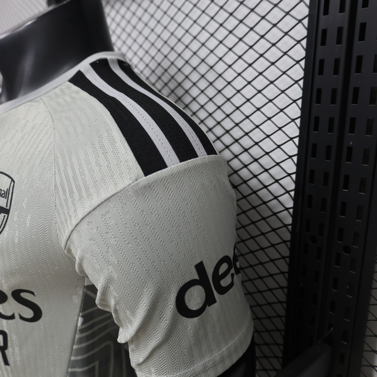Arsenal 26-27 Goalkeeper Grey White Jersey - Player Version - UnitedFutballJersey