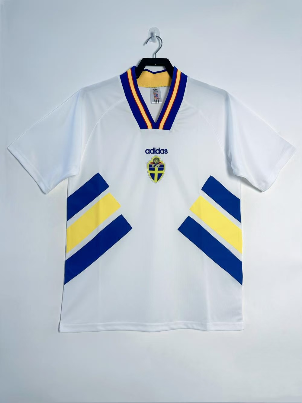 1994 Retro Sweden Away Football Jersey 1:1 Thai Quality
