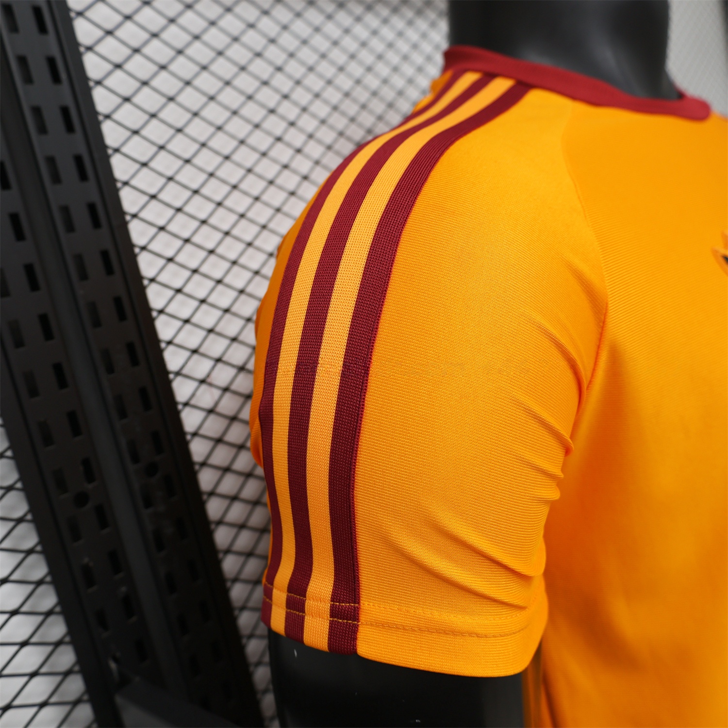AS Roma 25-26 Retro Casual Style Orange Special Jersey - Player Version - UnitedFutballJersey