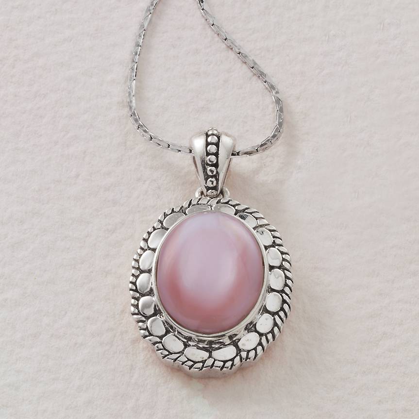 Pink Mother-of-Pearl Necklace - Northstyle Catalog