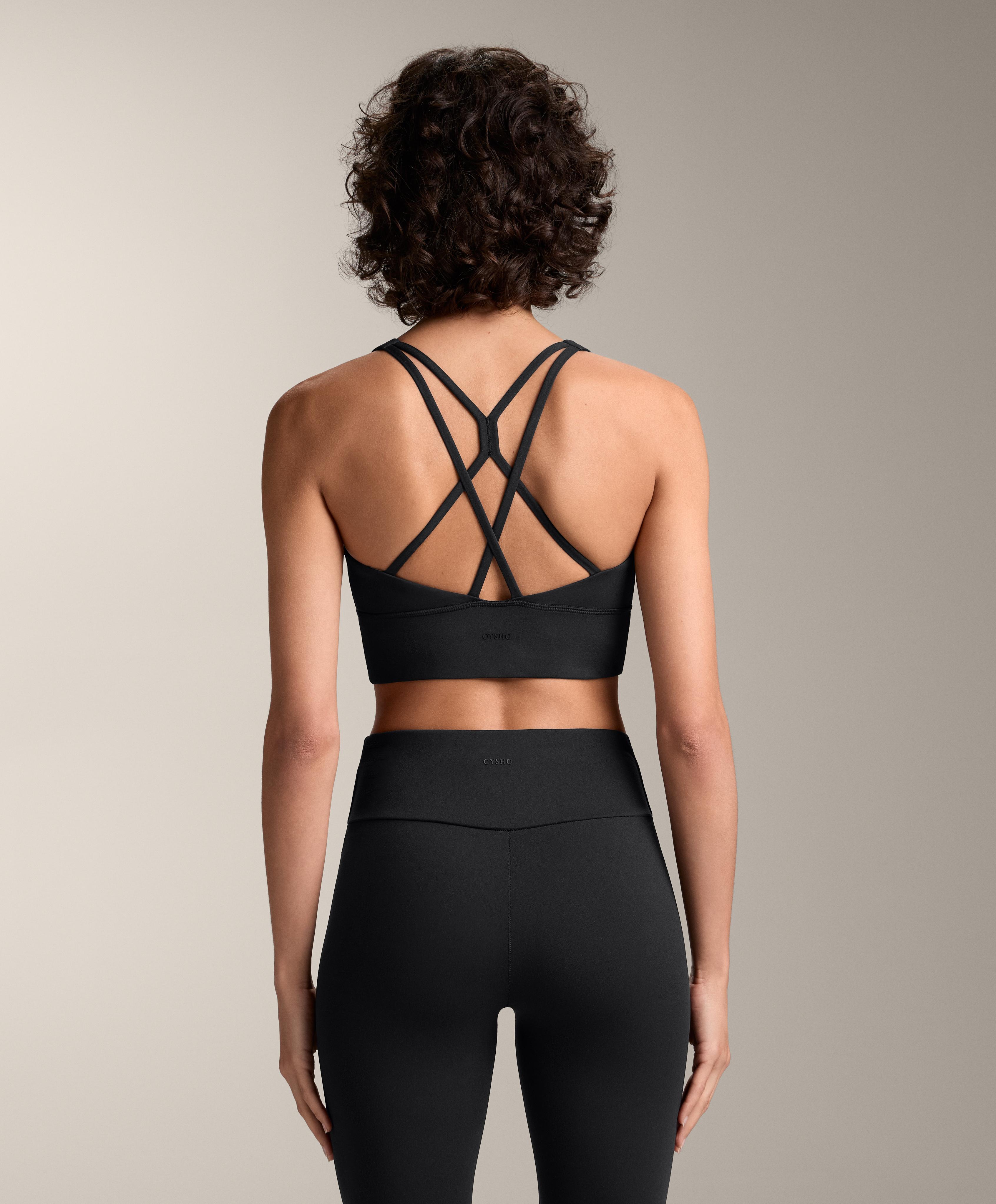 Comfortlux medium support sports bra with cups