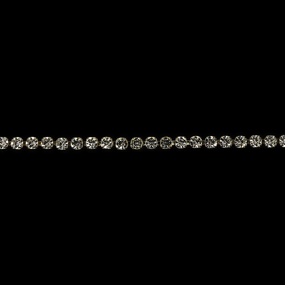 Vintage Czech Crystal Rhinestones and Silver Metal Trim - SS37/7.9MM - Joann Fabrics