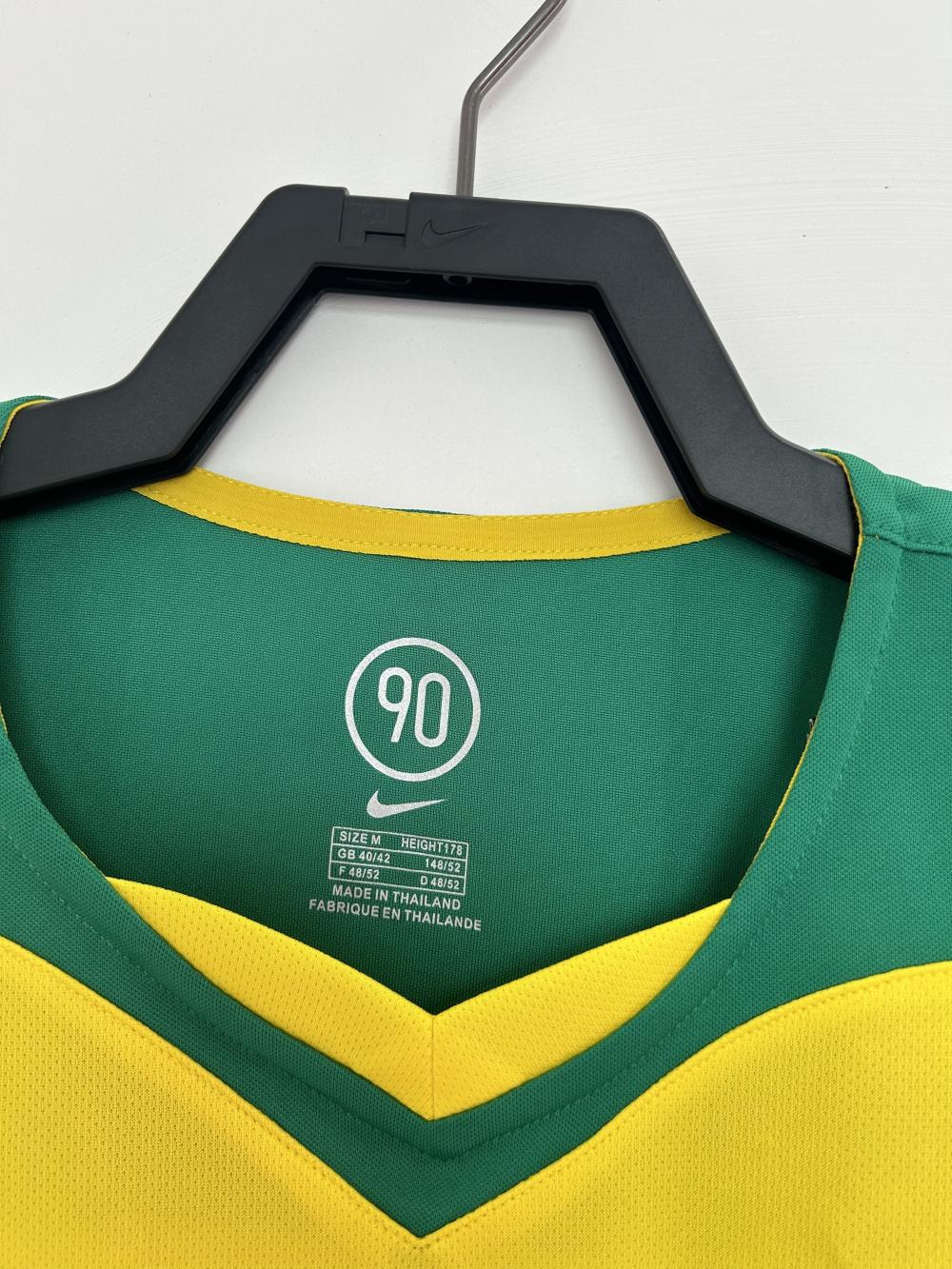 2004 Retro Brazil Home Soccer Jersey 1:1 Thai Quality