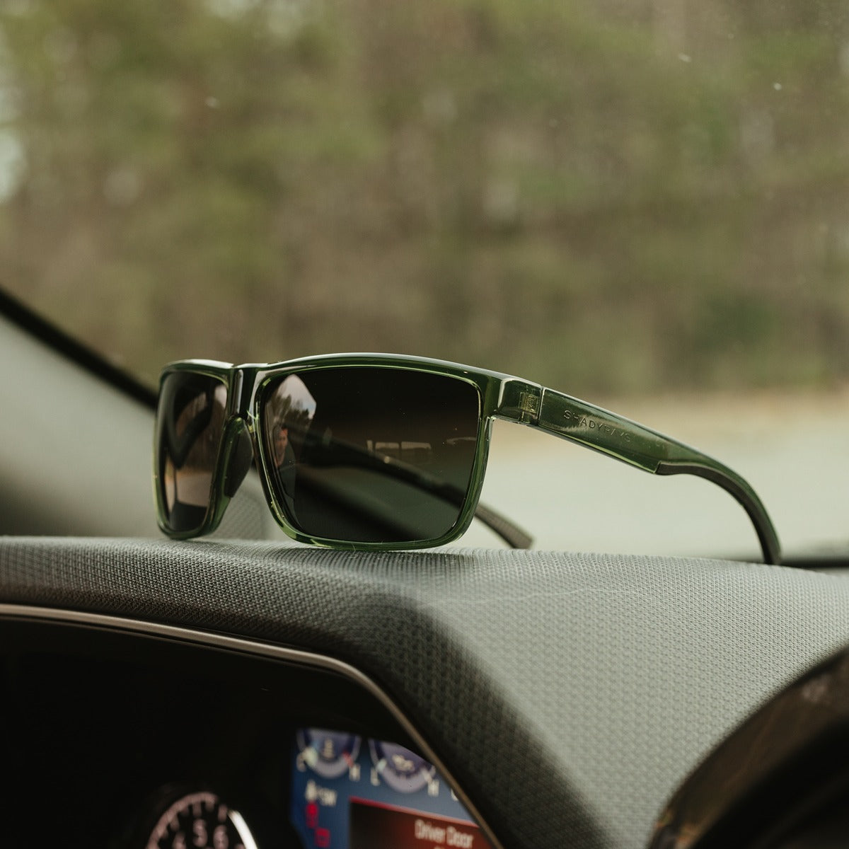 Cayman – Ridge Polarized