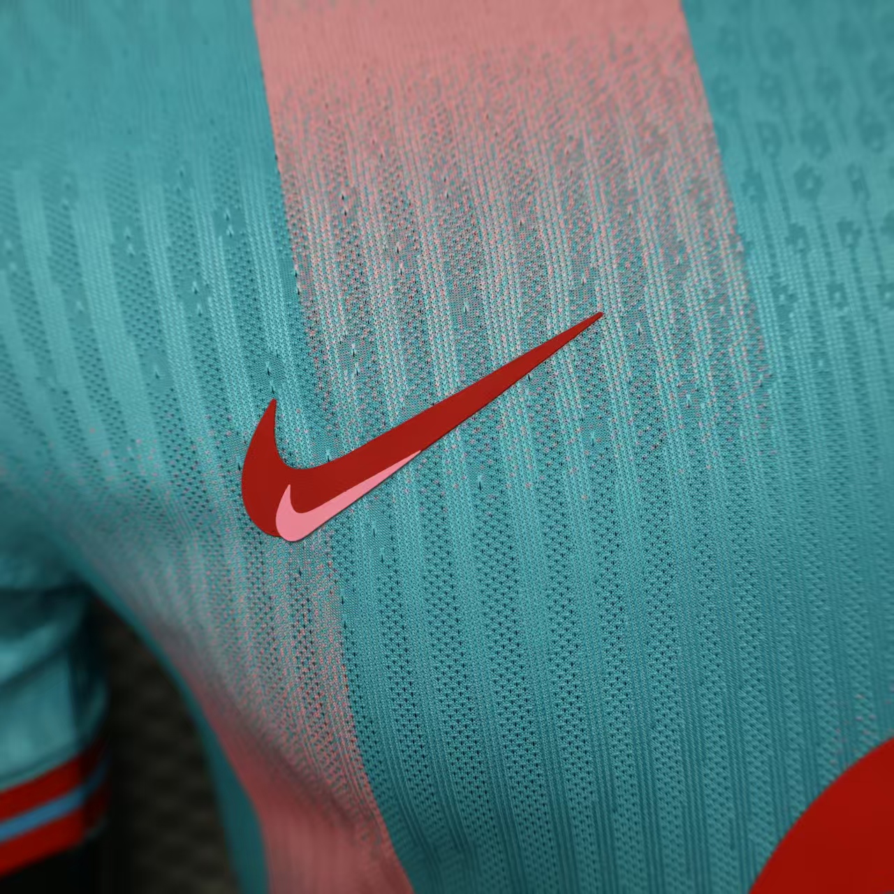 2025/2026 Barcelona Player Version Special Edition 16 Football Jersey 1:1 Thai quality