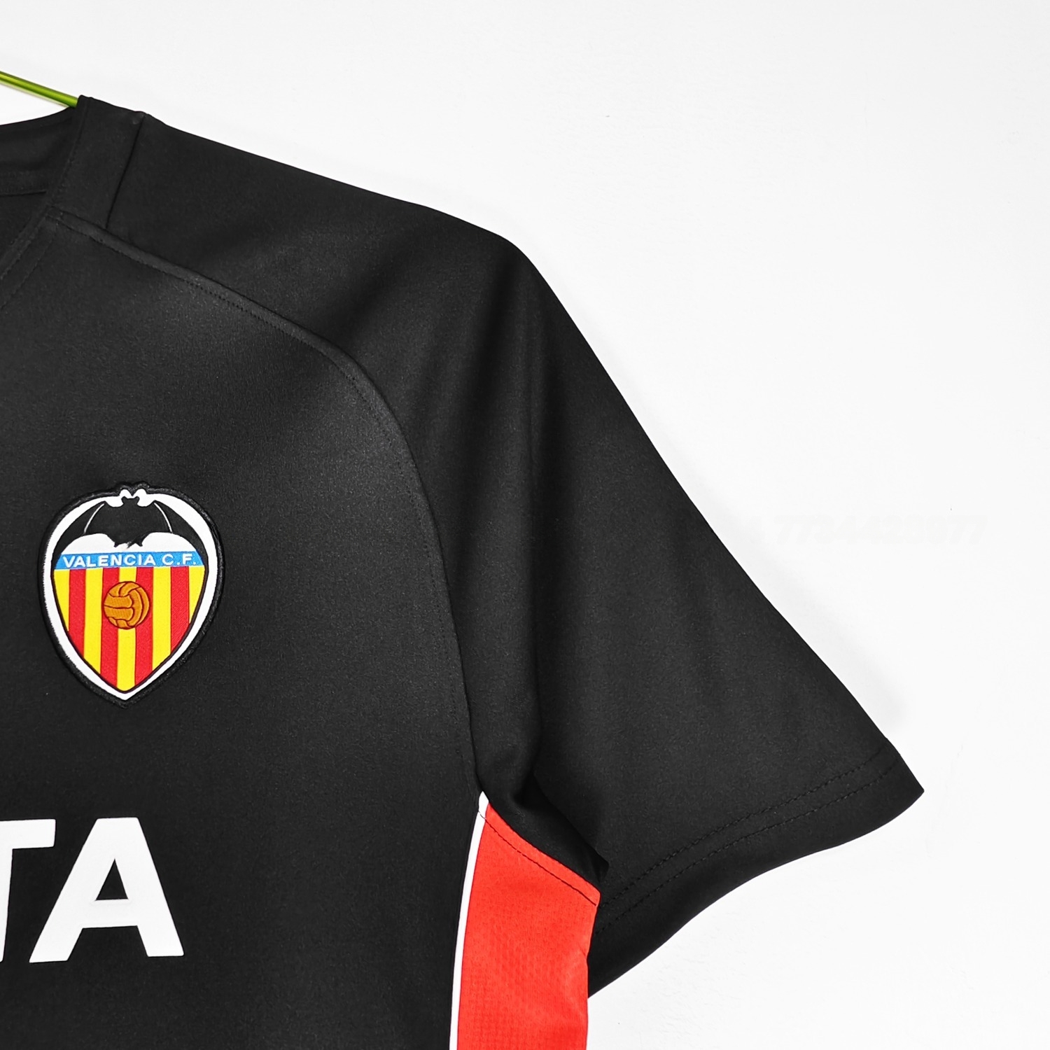 Retro Valencia 2006-07 Away Jersey - UnitedFutballJersey