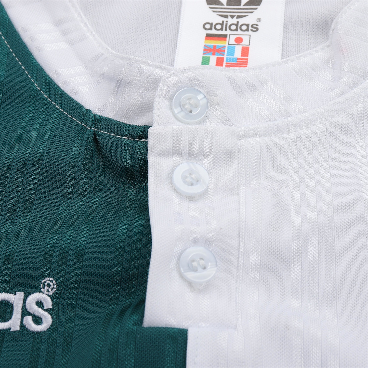 Retro Liver.pool 1995-96 Away White And Green Kids Kit - UnitedFutballJersey