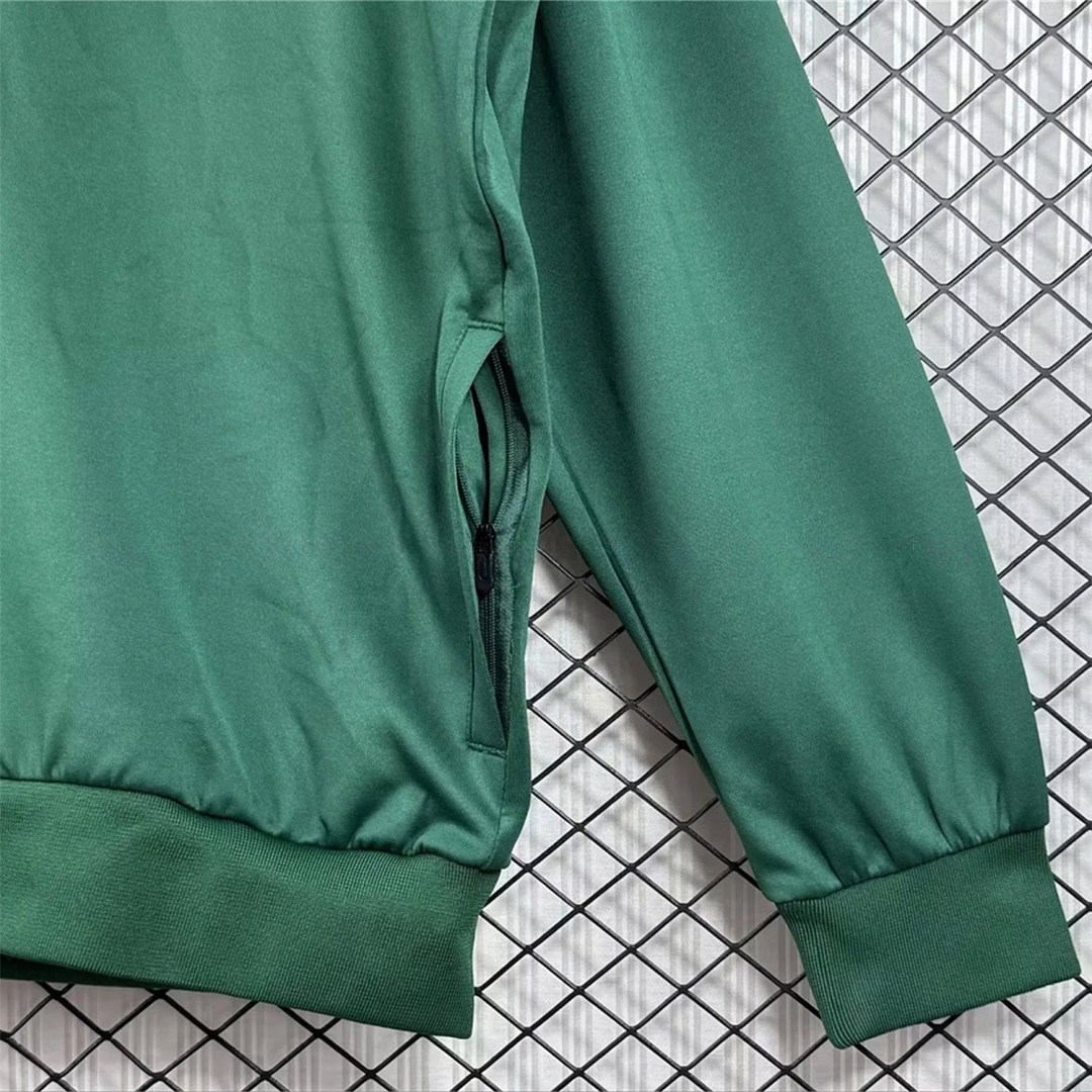 Retro Brazil 1982 Green With Yellow Band Windbreaker Jacket - UnitedFutballJersey