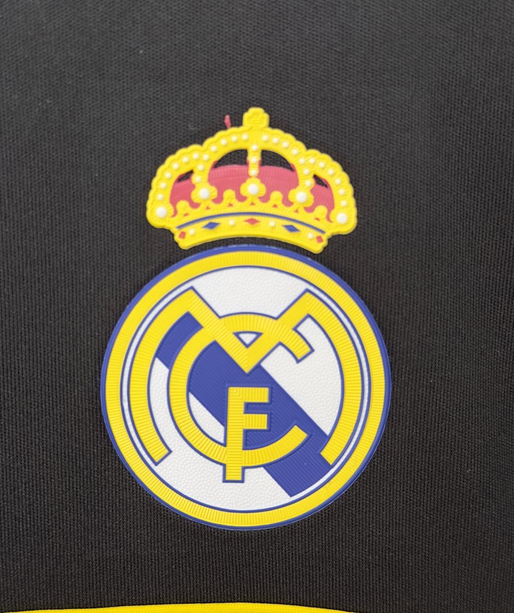 2011/2012 Retro Real Madrid Goalkeeper Football Jersey 1:1 Thai Quality