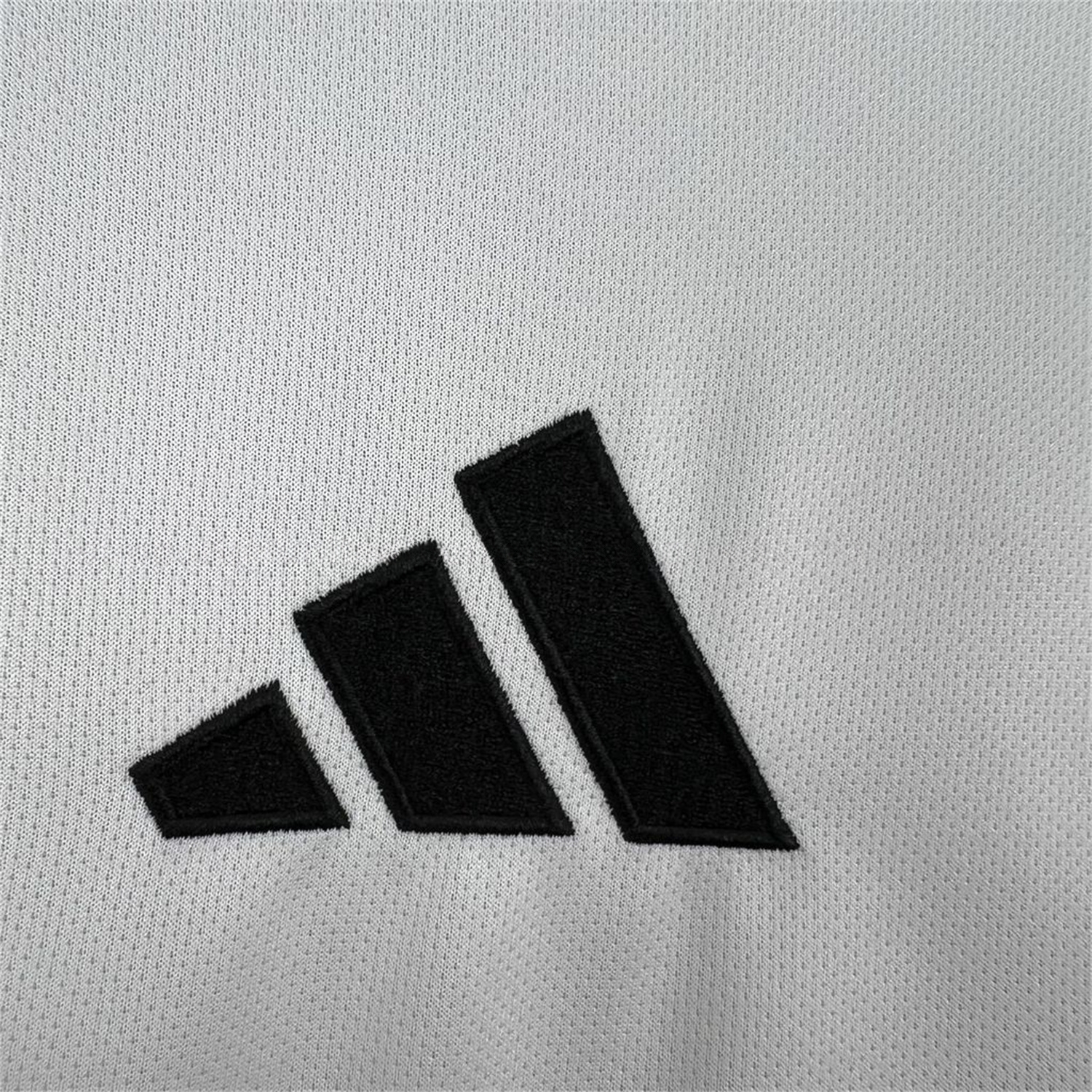 River Plate 26-27 Home Jersey - Fans Version - UnitedFutballJersey