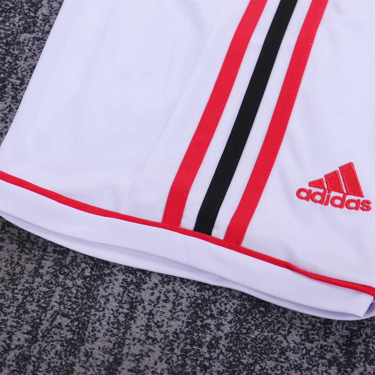 Retro AC Milan 2011-12 Away Kids Kit - UnitedFutballJersey