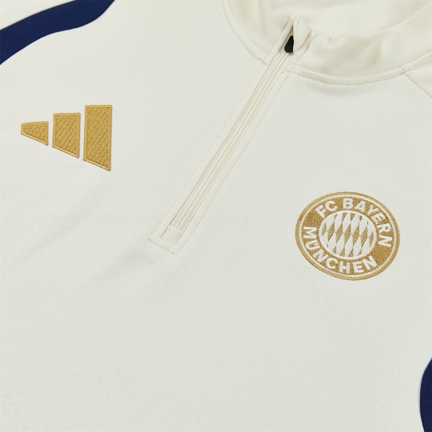 Bayern Munich 26-27 Long Sleeves Training Set - Off-White Top and Dark Blue Pants - UnitedFutballJersey