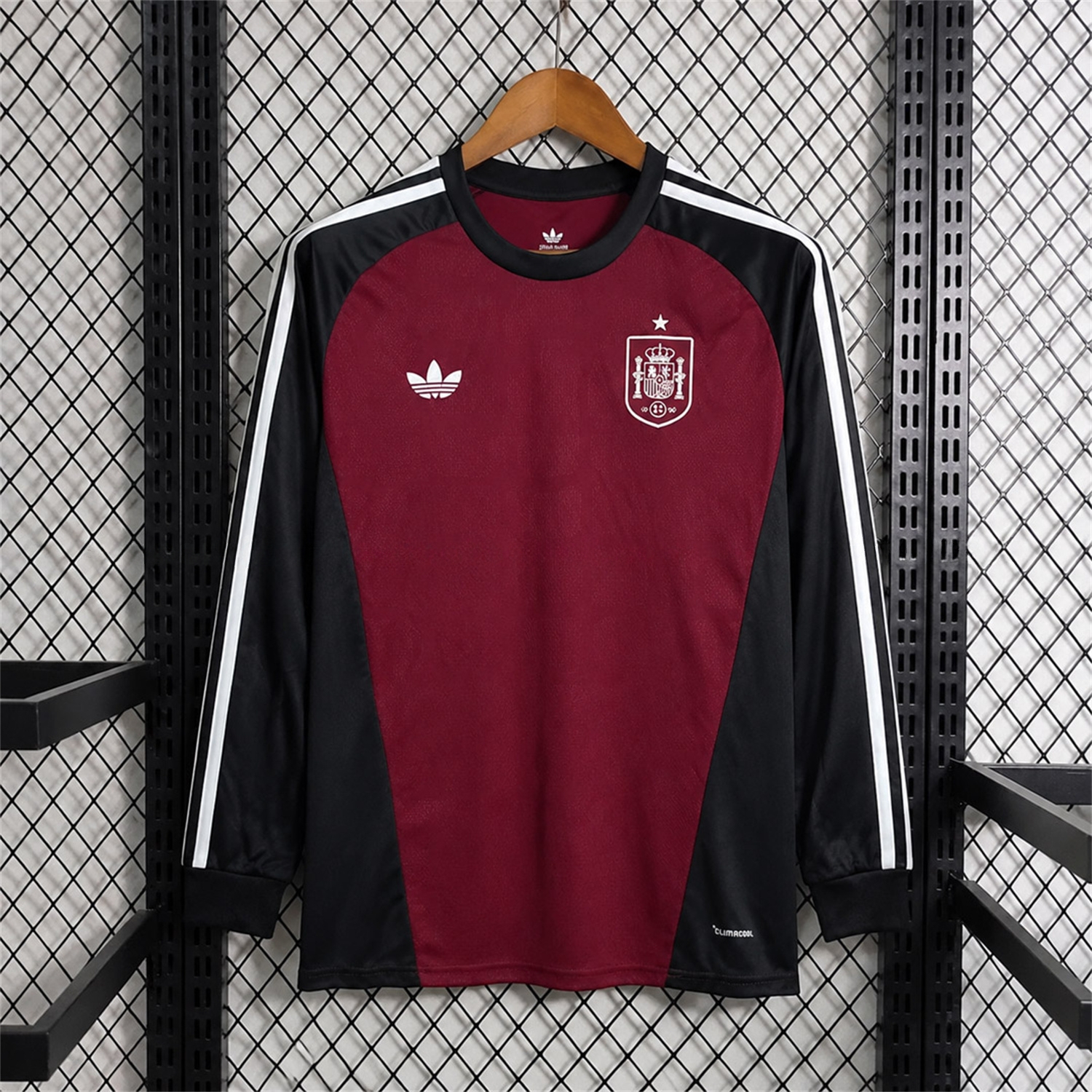 Spain 2026 Wine Red Long Sleeves Goalkeeper Jersey - Fans Version - UnitedFutballJersey