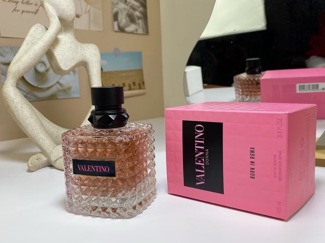 Valentino Born in Roma Donna Punk Sweetheart 100ml Women's Perfume Floral Oriental Scent Premium Gift Choice