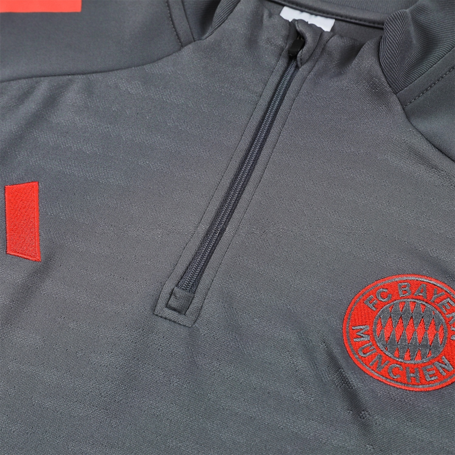 Bayern Munich 25-26 Long Sleeves Training Set - Dark Grey And Red Top & Pants - UnitedFutballJersey