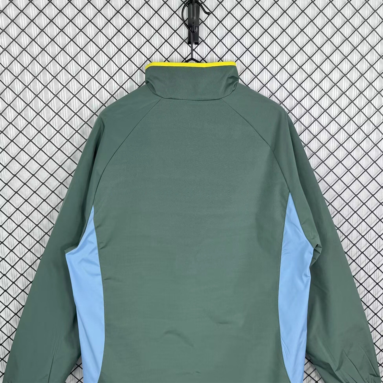 Retro Sporting CP 2002-03 Windbreaker Jacket - Blue Green - UnitedFutballJersey