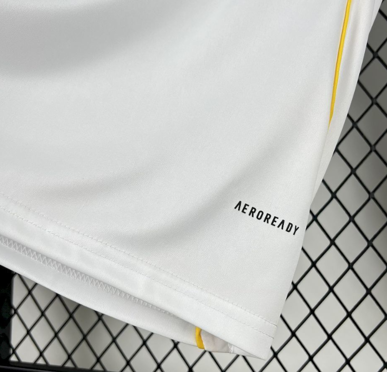 2025/2026 Long Sleeves Real Madrid Home Football Jersey 1:1 Thai Quality