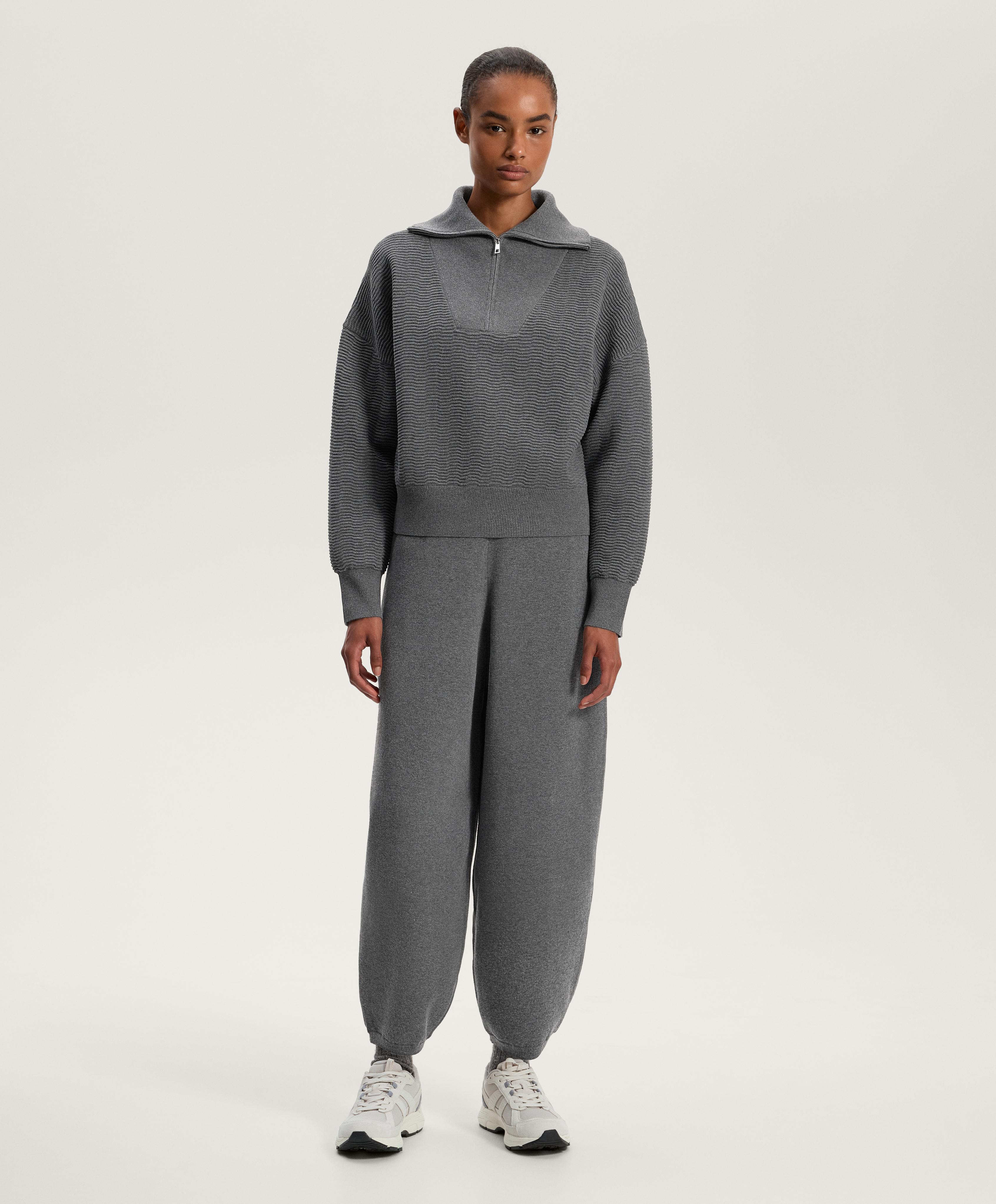 Cocoon knit trousers