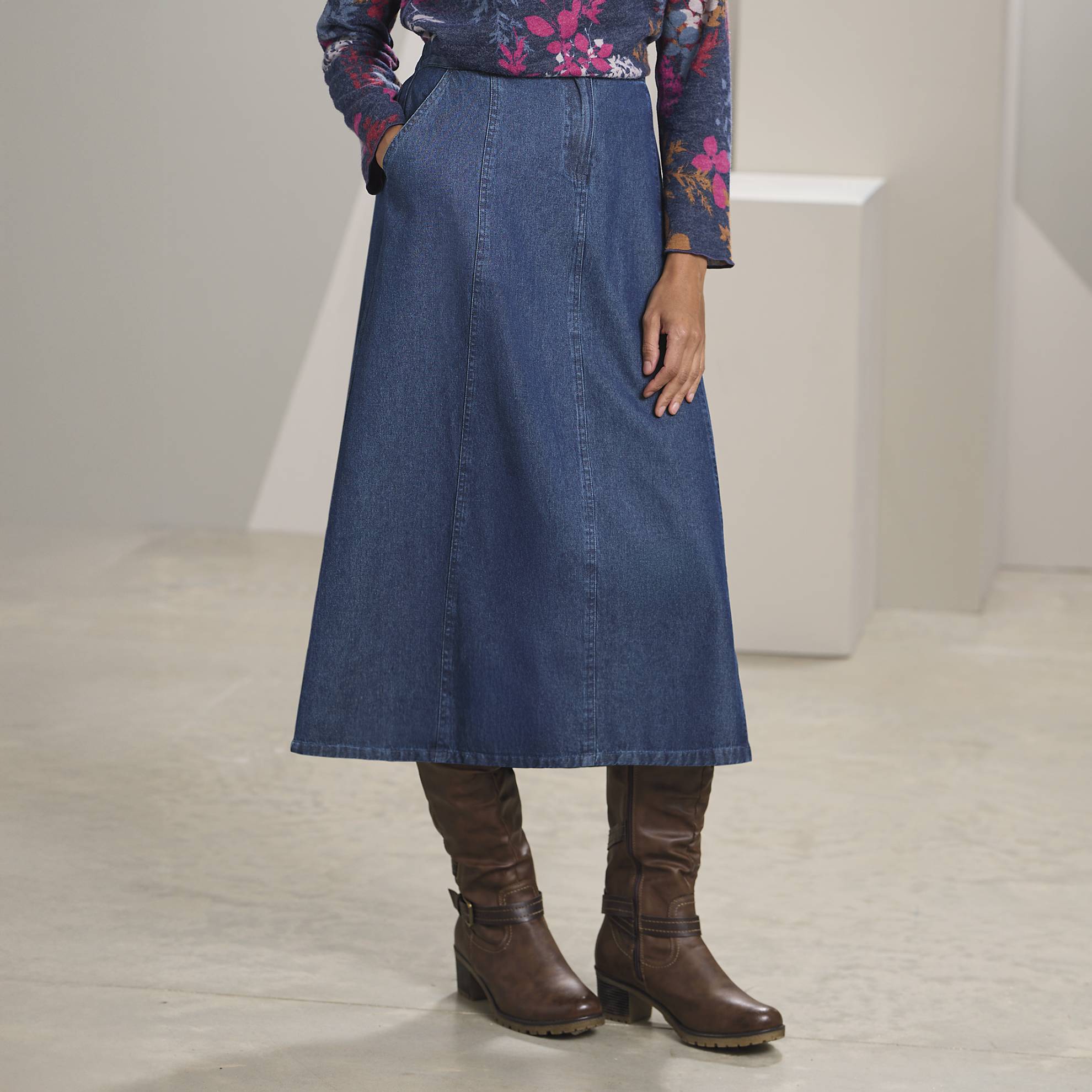 Bottoms/Pants/Denim Pants - Northstyle Catalog