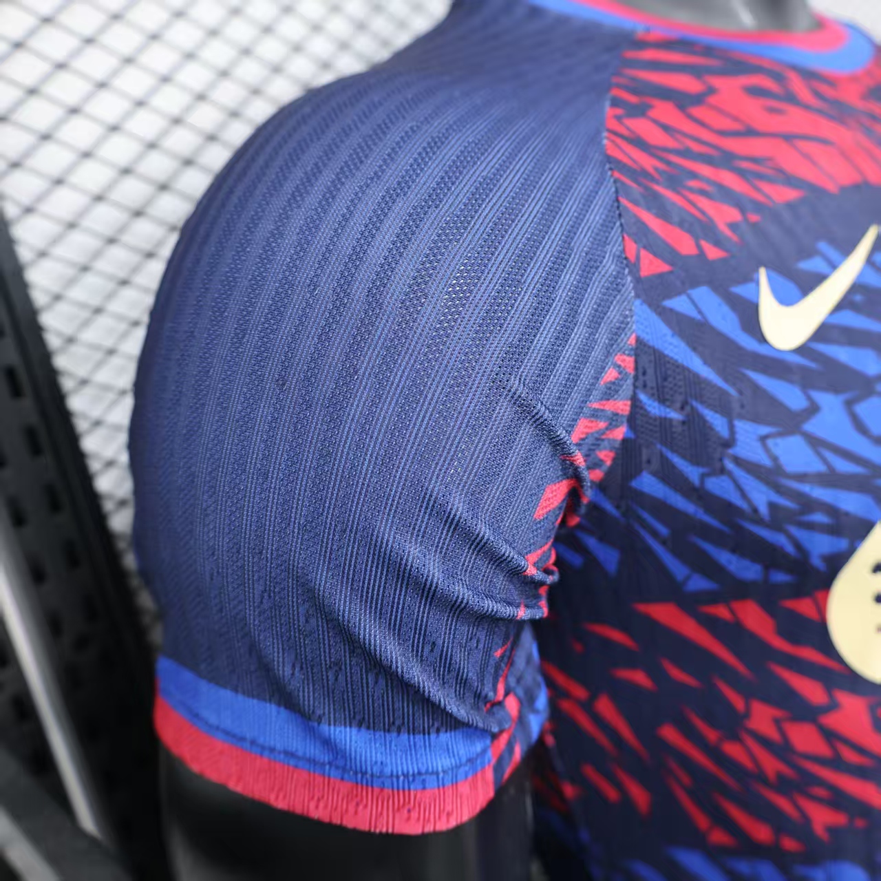 2025/2026 Barcelona Player Version Special Edition 30 Football Jersey 1:1 Thai quality