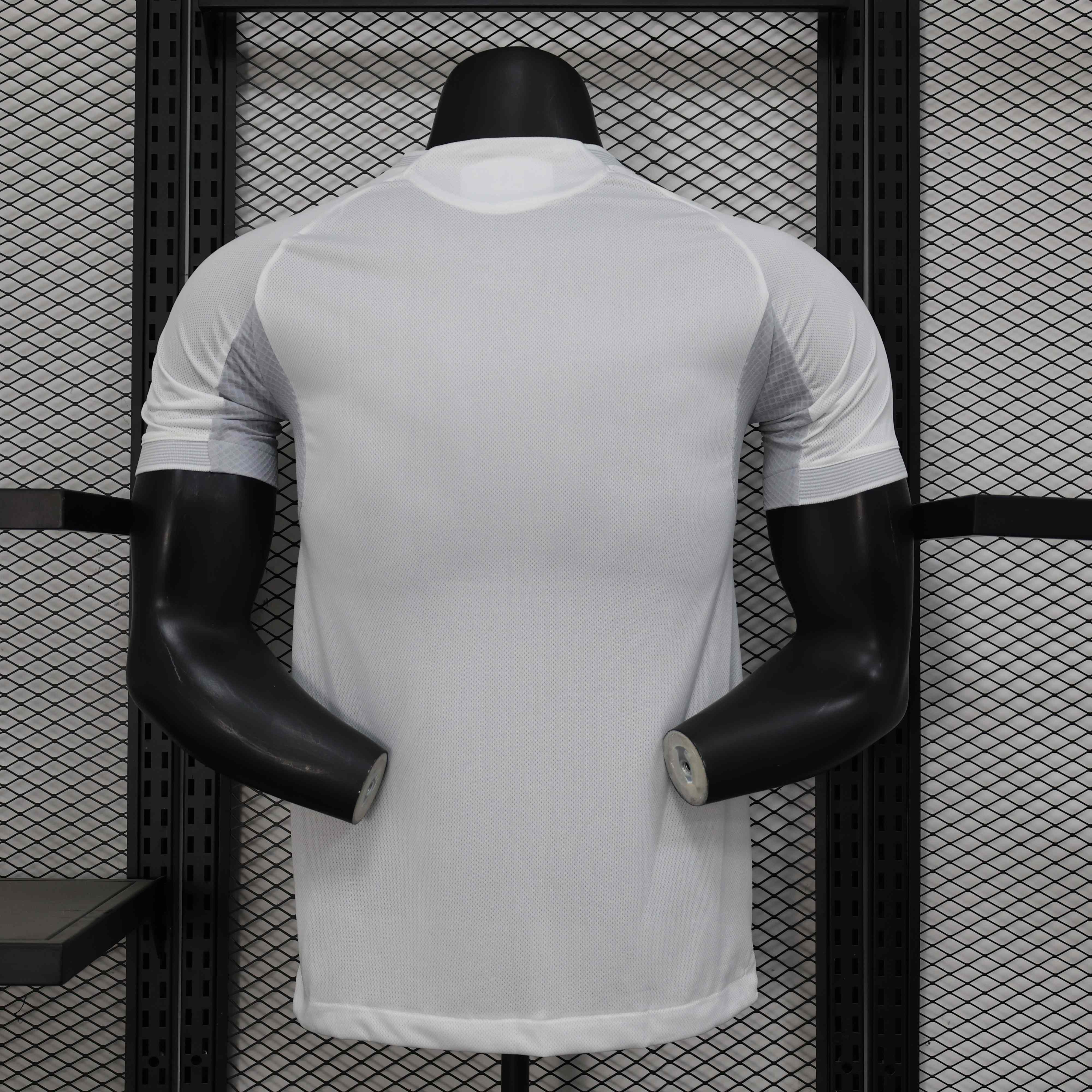 2025/2026 Player Version Real Madrid Home Football Jersey 1:1 Thai quality