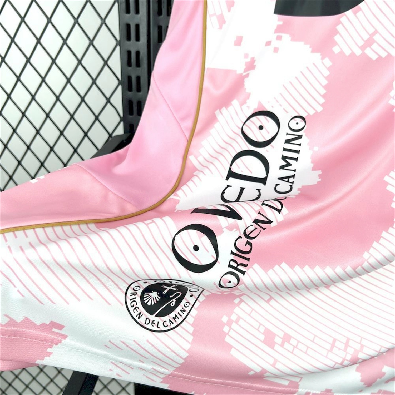 Real Oviedo 25-26 Pink Special Jersey - Fans Version - UnitedFutballJersey