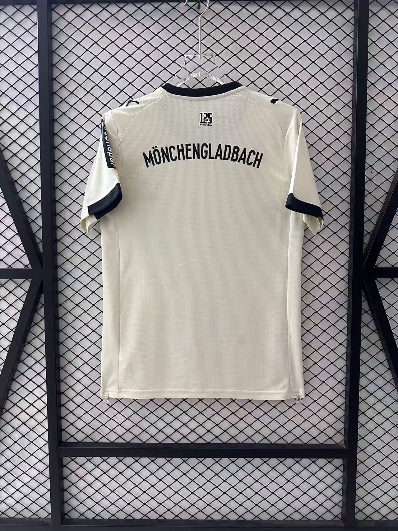 2025/2026 Borussia Mönchengladbach Home Football Jersey 1:1 Thai Quality